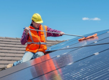Solar battery cleaning