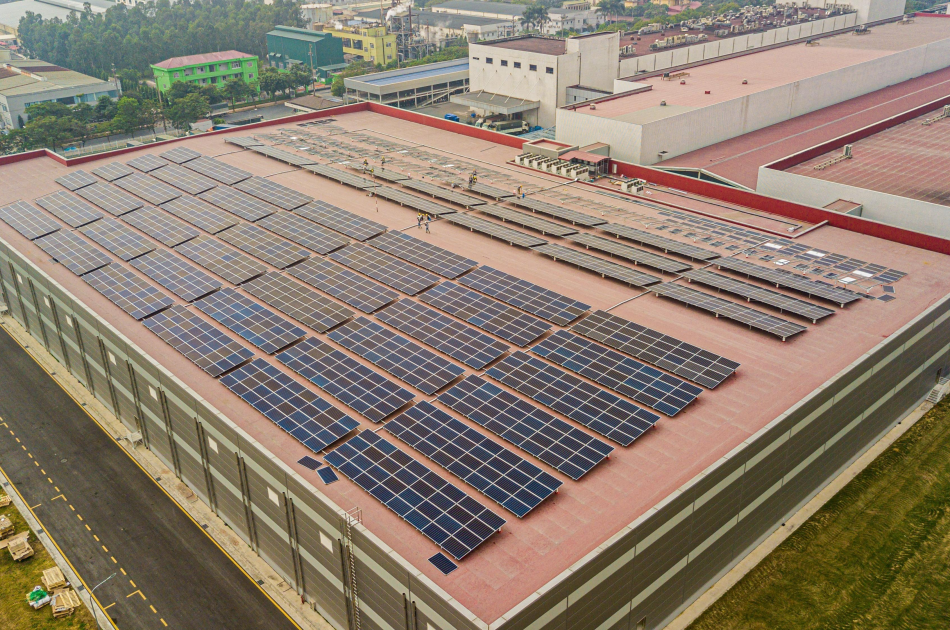 Thi công hệ thống năng lượng mặt trời áp mái 998kWp Orion Vina – Bắc Ninh