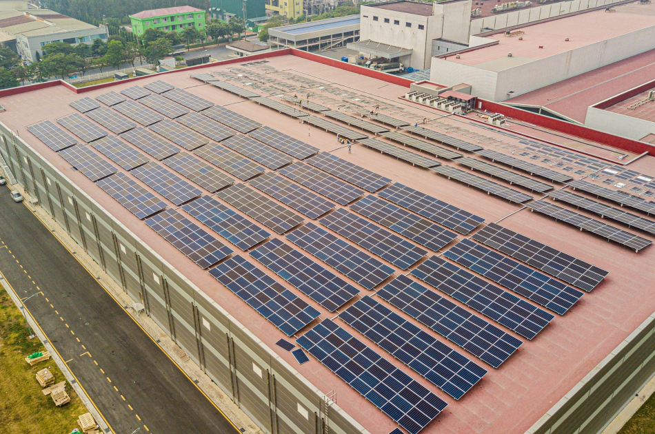 Thi công hệ thống năng lượng mặt trời áp mái 998kWp Orion Vina – Bắc Ninh